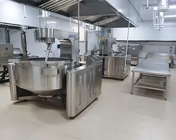 Fully automatic planetary wok for cooking in the kitchen